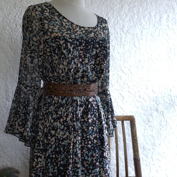 Anthropology, "paper crown" - Picture 7 of 10